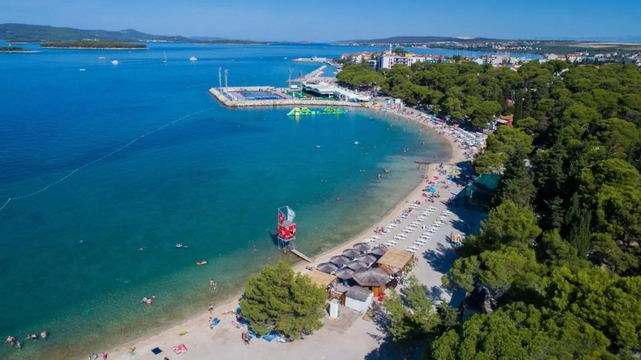 Campsite Mobile Home Leonida Biograd Na Moru Croatia